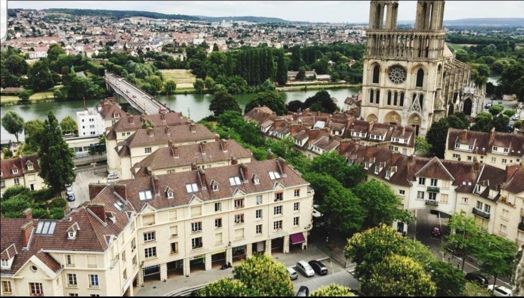 Verdun Мант-ла-Жоли Экстерьер фото